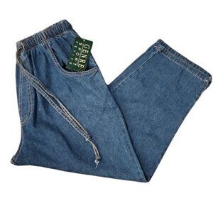 [Genre Sport Petites] Drawstring Capris - Size 8